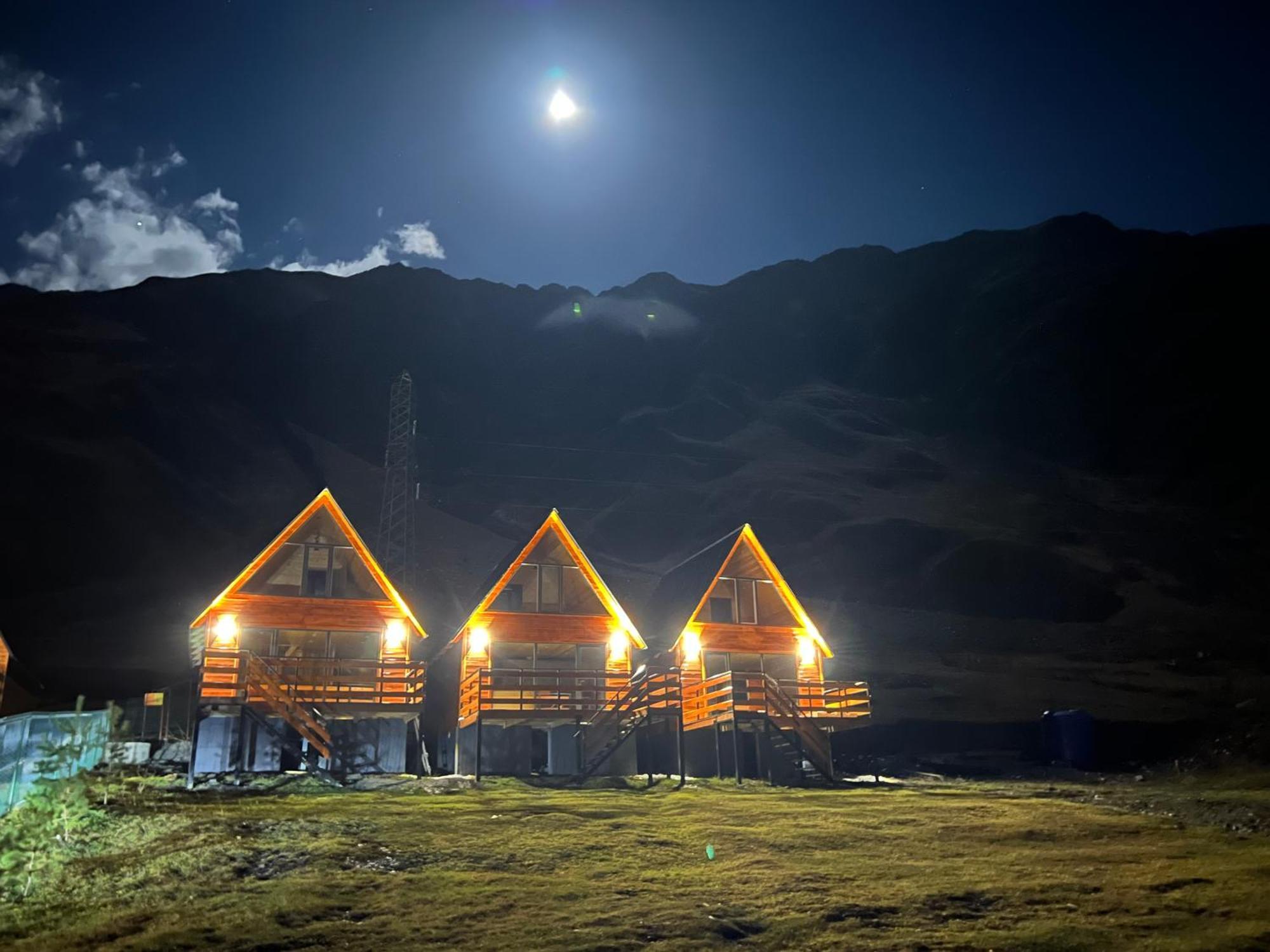 Cozy Home Kazbegi Экстерьер фото